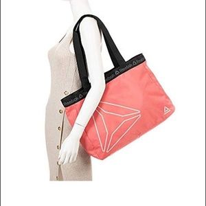 Reebok Studio Series Bijou Tote Bag Rose pink nwt